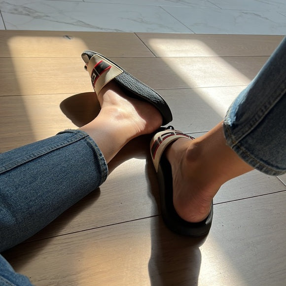 Rubber Slides - 8