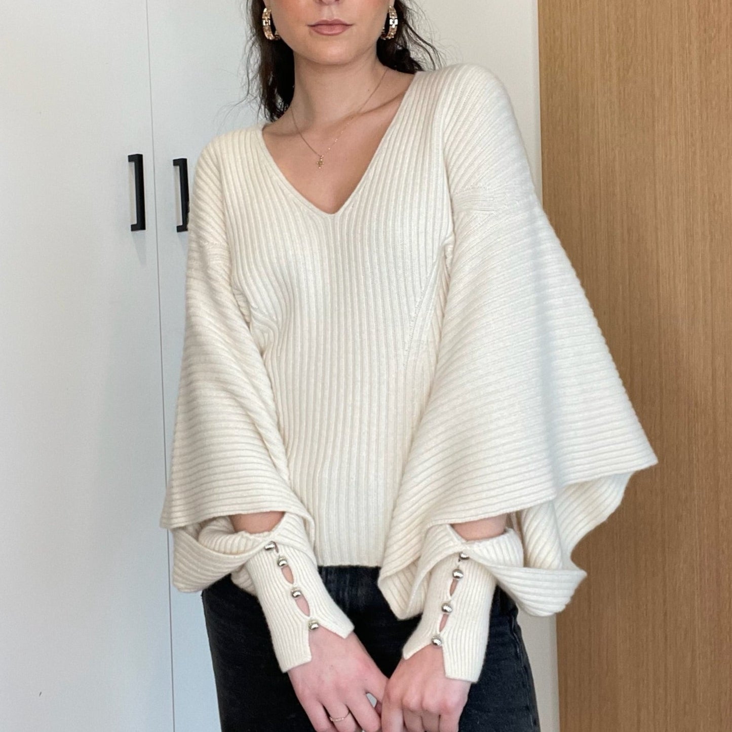 White Ribbed Sweater - S