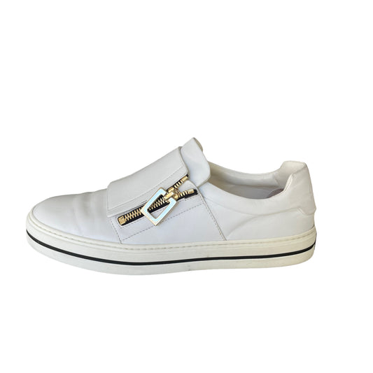 White Sneakers - 8