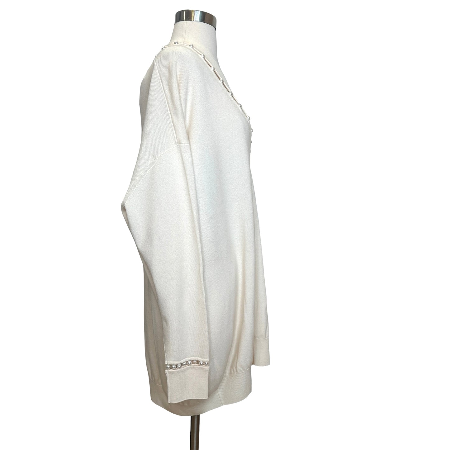 Oversized Faux-Pearl Sweater - M/L