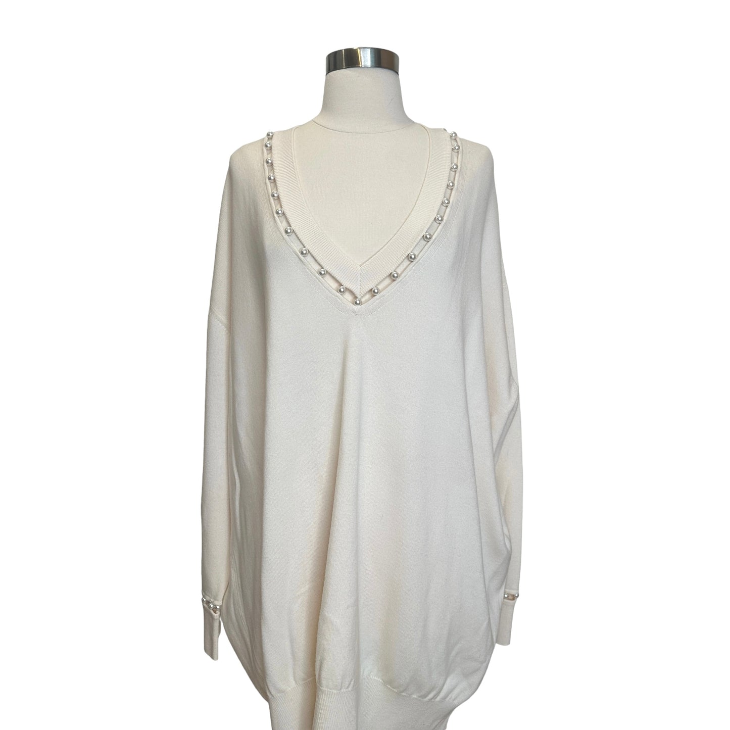 Oversized Faux-Pearl Sweater - M/L