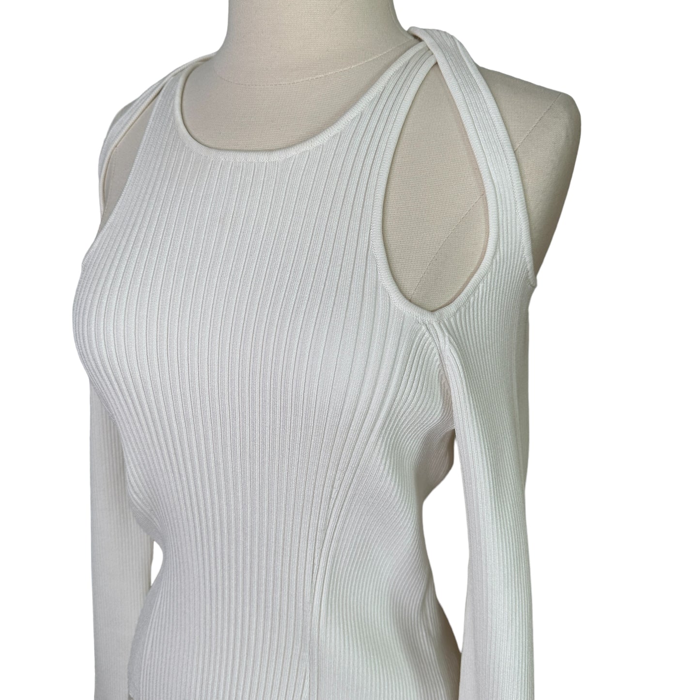 White Cutout Shoulders Top - L