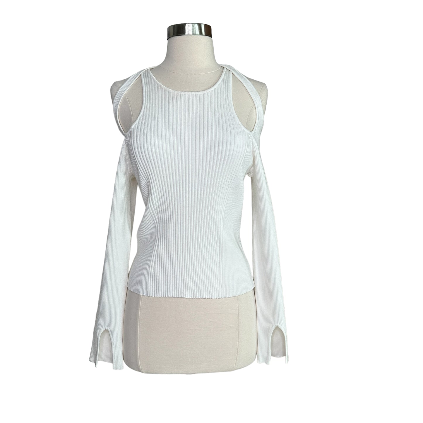 White Cutout Shoulders Top - L