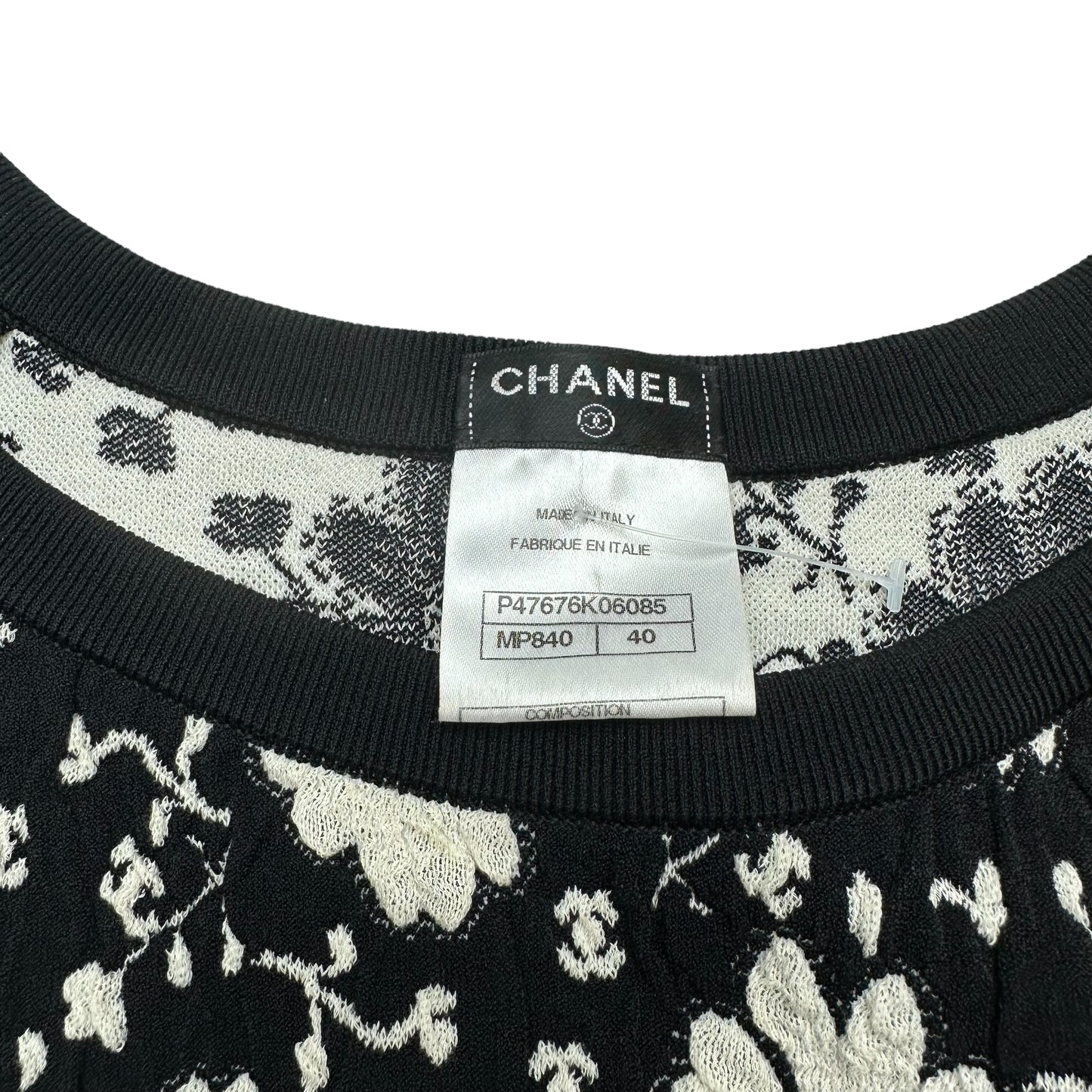 Black & White Floral Dress w/Logo - L
