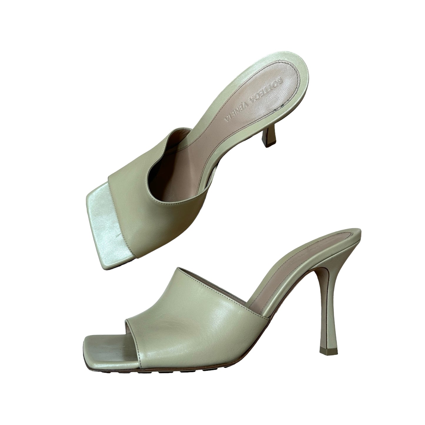Cream Heels - 9.5