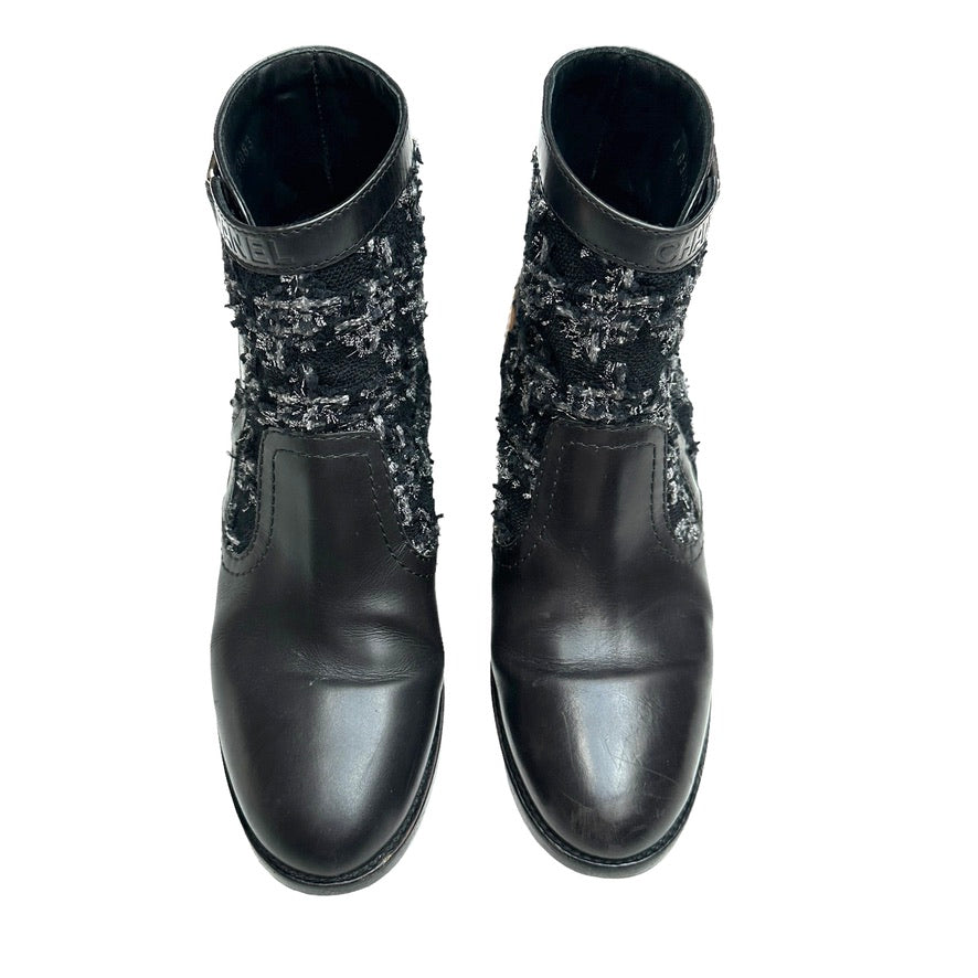 Black & Brown Boots w/Tweed - 8