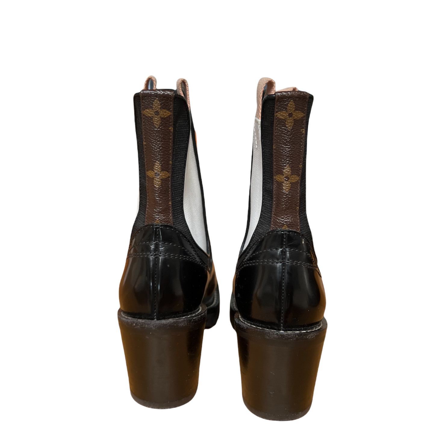 Chelsea Boots - 6.5