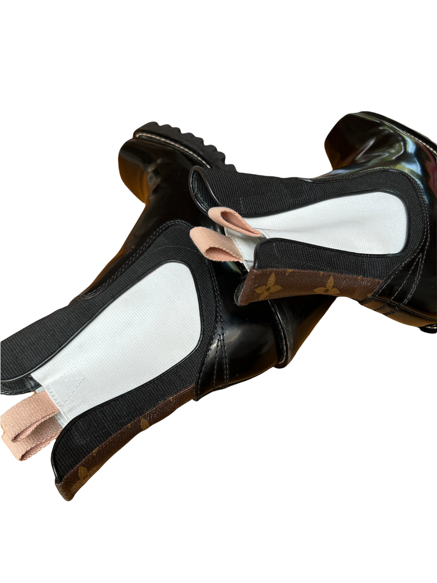 Chelsea Boots - 6.5