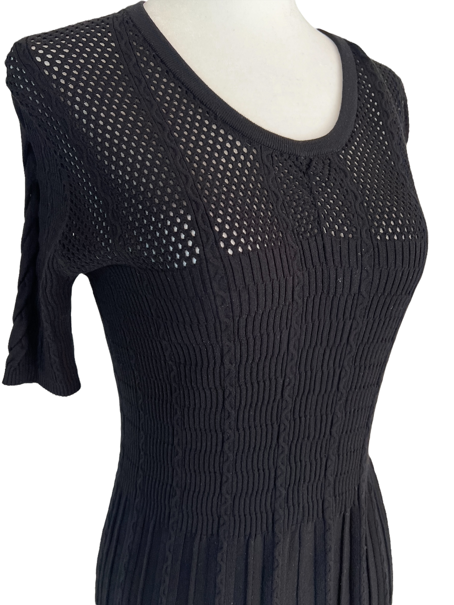 Black Dress - M