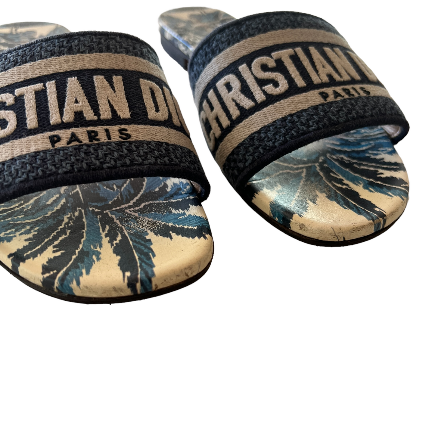 Logo Slides - 6