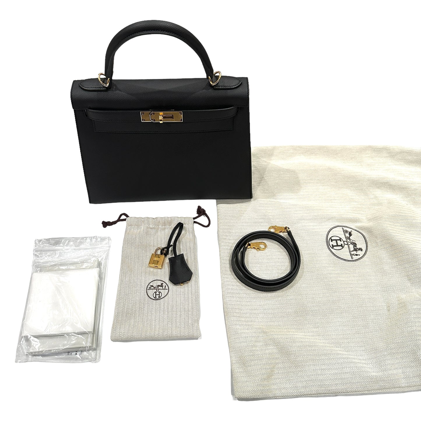 Black Kelly Sellier 28